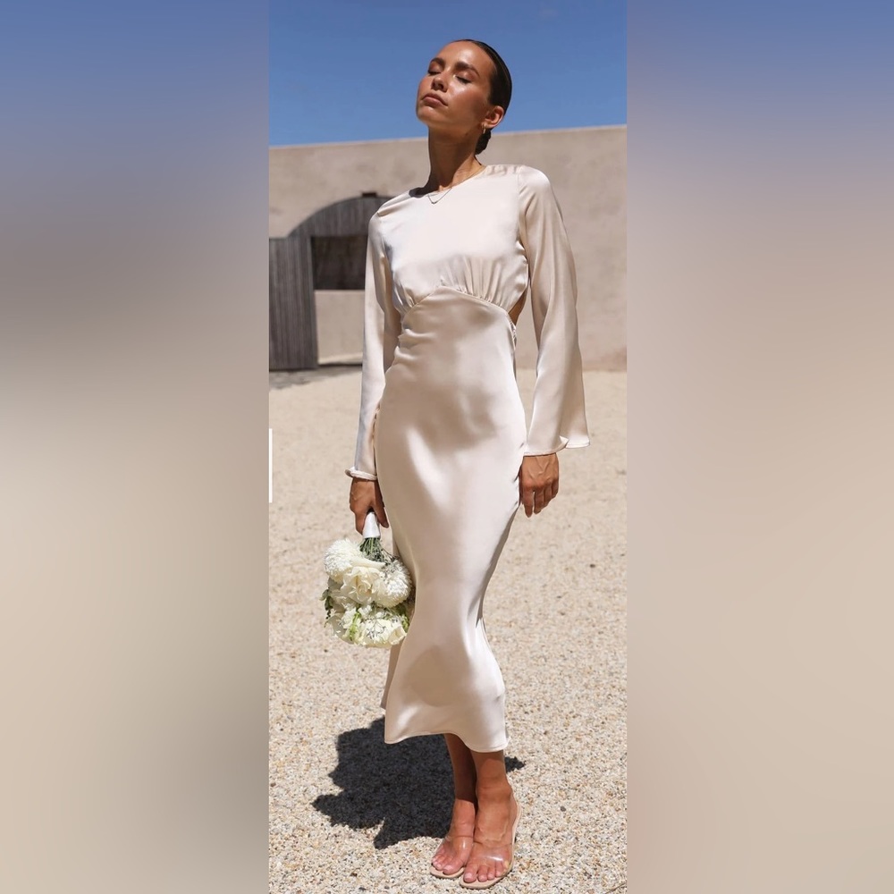 Billy J Australia Aubrey Midi Dress in Champagne